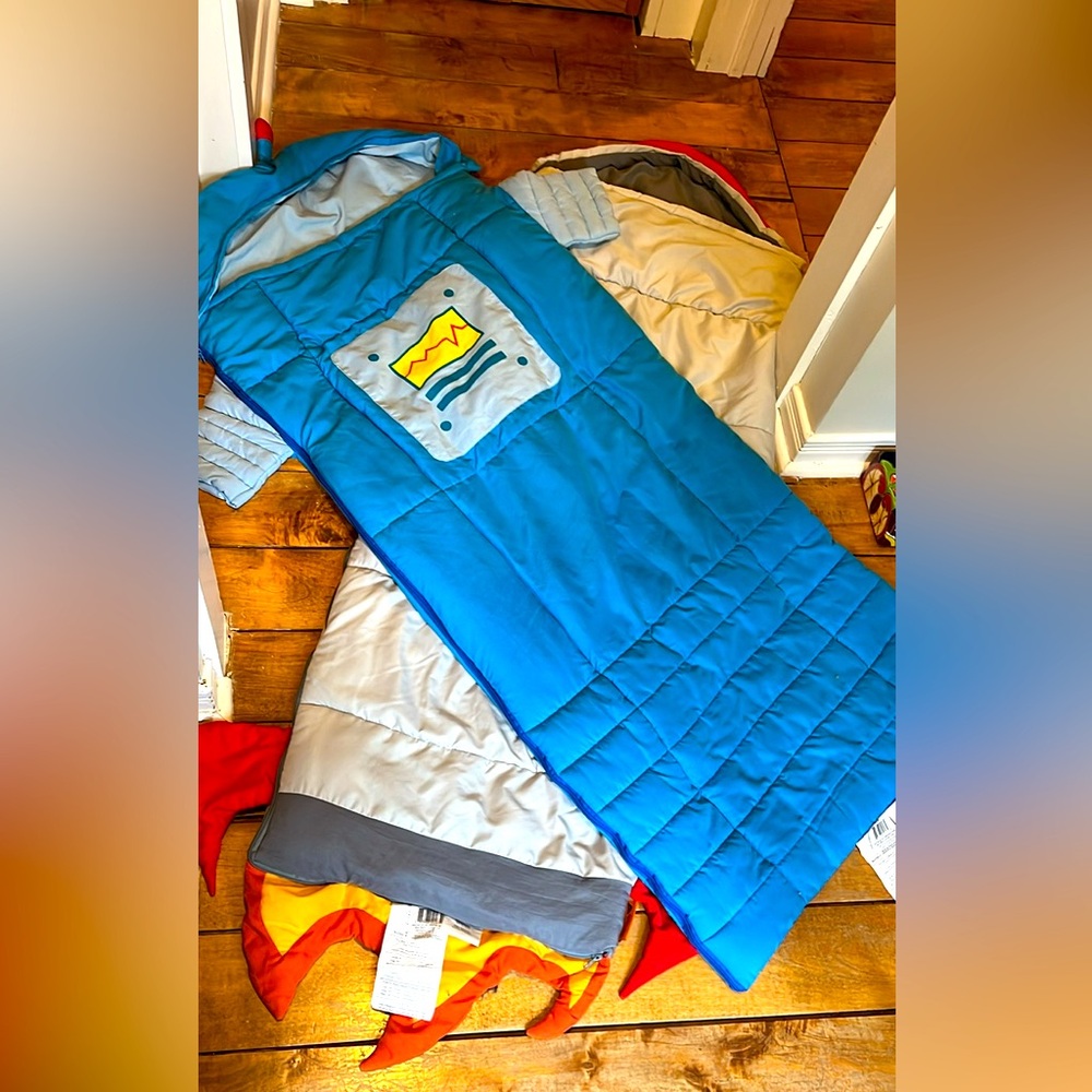 2 Kids Sleeping Bags- Rocket & Robot